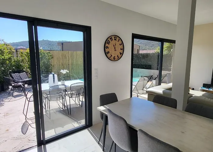 4 Piscine Privée à 400m De La Dans Résidence Neuve Villa *