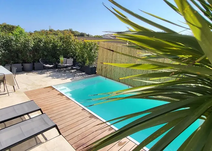 Villa 4 Piscine Privée à 400m De La Dans Résidence Neuve *