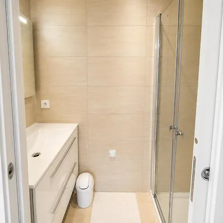 Avec Piscine Privee A 400m De La - 4 *