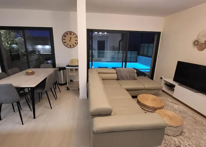 Villa 4 Piscine Privée à 400m De La Dans Résidence Neuve Conca