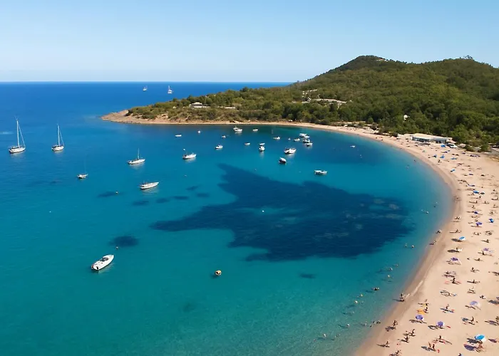 Moderne De Standing Avec Piscine Privee A 400m De La - 4 Willa